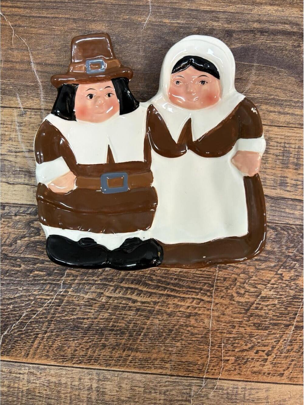 Publix The Pilgrim Pair Thanksgiving Table Spoon Rest in Original Box